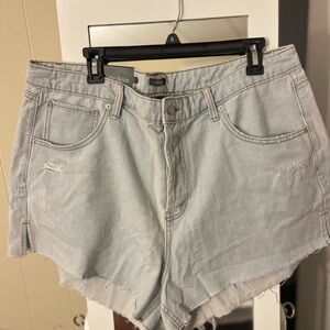Wild Fable Light Wash High Waist Denim Shorts